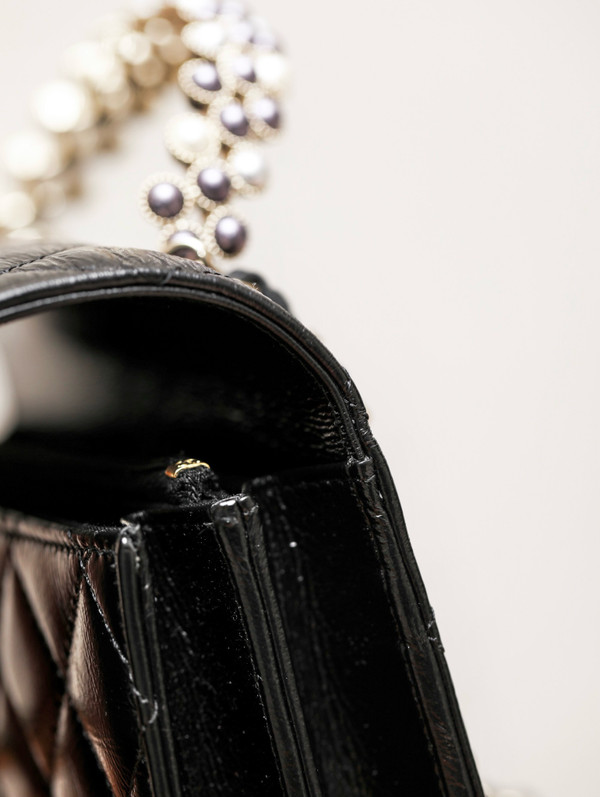 Chanel Imitation Pearls CLUTCH WITH CHAIN SS2024
