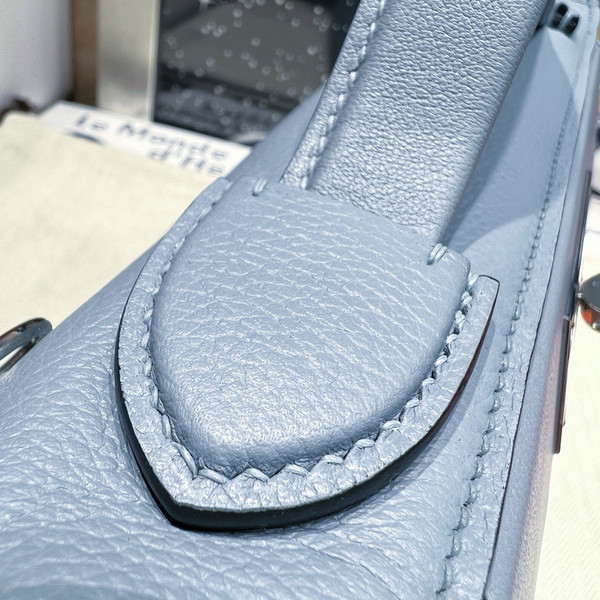 Hermès Mini 24/24 – 21 Bag Celest Volupto leather