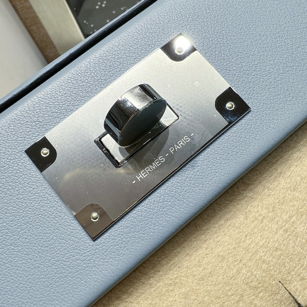 Hermès Mini 24/24 – 21 Bag Celest Volupto leather