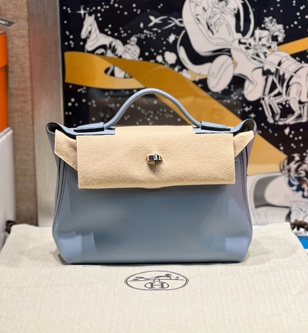 Hermès Mini 24/24 – 21 Bag Celest Volupto leather