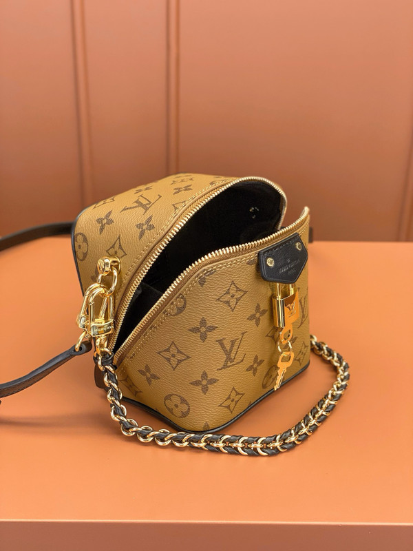 Louis Vuitton M47162 HK/MO/TW Exclusive Just In Case