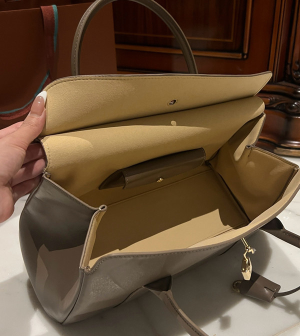 LORO PIANA Loom 32 Grained Leather Top-Handle Bag Etoupe