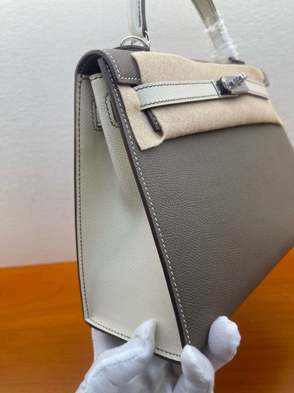 Hermes Special Order Etoupe/Craie Kelly 25 cm Epsom Palladium Hardware