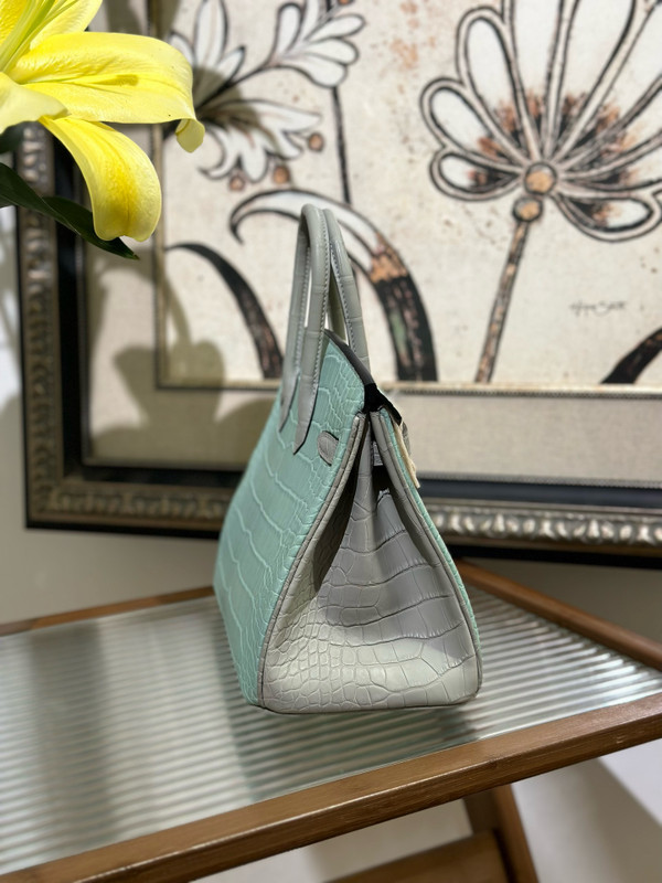 Hermès Shinny Mint/Grey Alligator Birkin  25cm Palladium Hardware