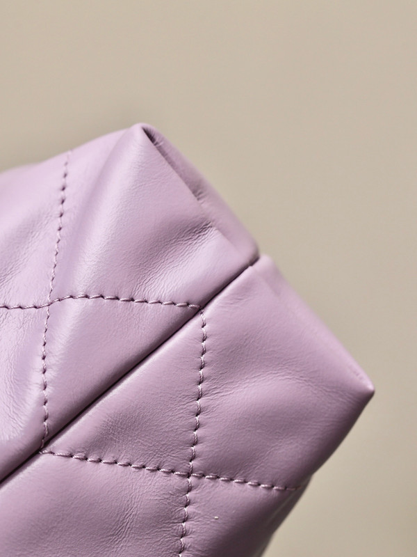 CHANEL 22 MINI HANDBAG GOLD LOGO SS2023 LILAC