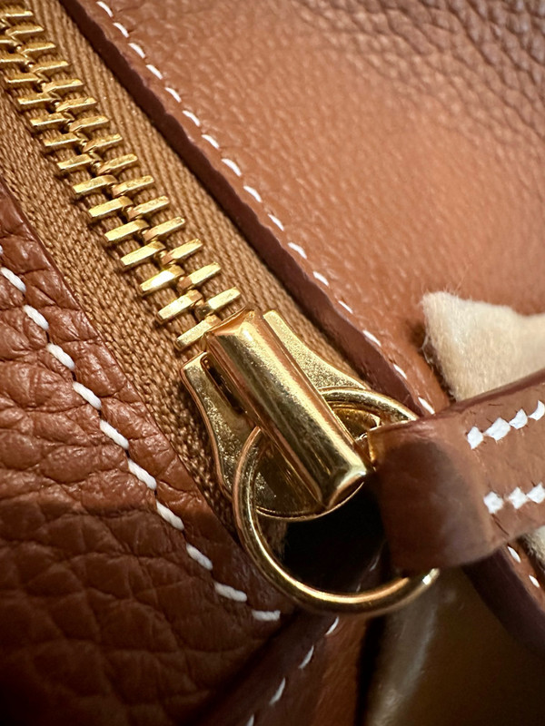 Hermes Lindy 30 Gold Togo Gold Hardware