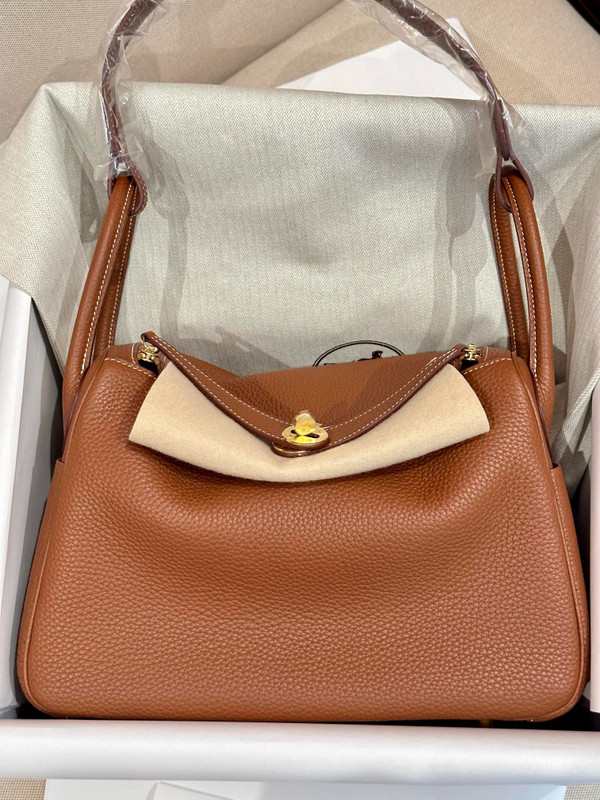 Hermes Lindy 30 Gold Togo Gold Hardware