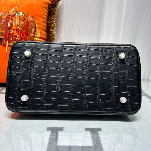 HERMES BLACK POROSUS CROCODILE DIAMOND BIRKIN 25 WITH 18K WHITE GOLD & DIAMOND HARDWARE