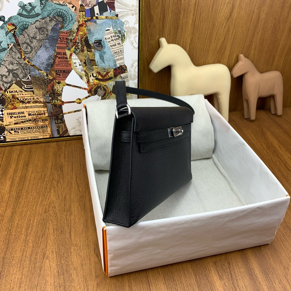 Hermes Kelly Elan bag Sellier Black Chevre goatsk in Palladium hardware