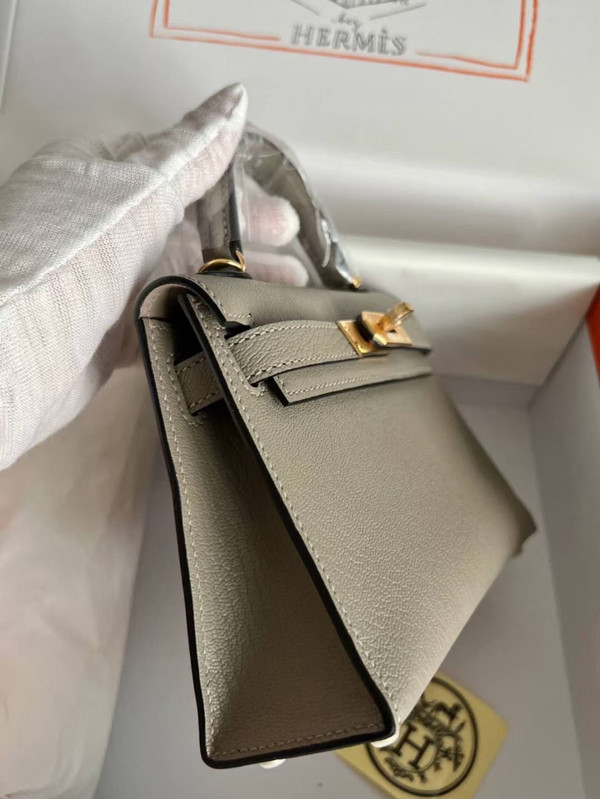 Hermès Gris Asphalte Mini Kelly II Chevre  Mysore Leather Gold  hardware