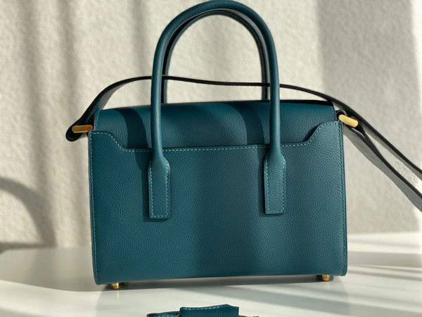 HERMES New Drag 22 Bag Peacock
