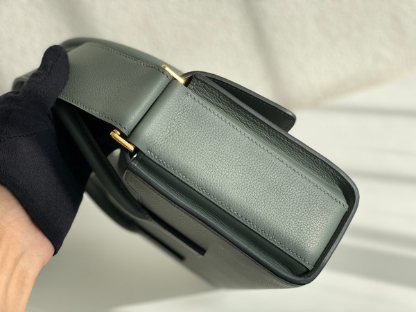 HERMES New Drag 22 Bag Olive