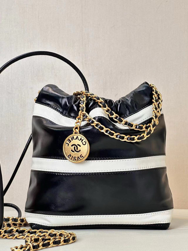 CHANEL 22 MINI HANDBAG BLACK & WHITE