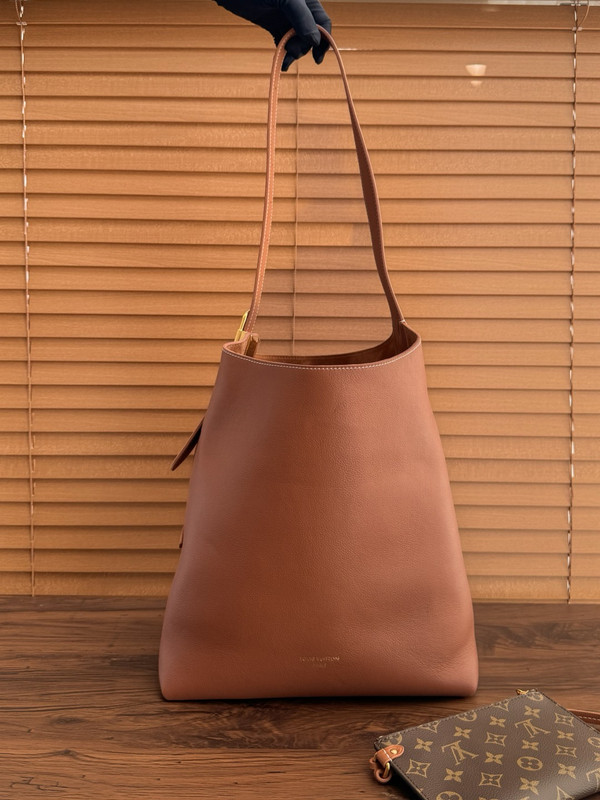 Louis Vuitton M24974 Low Key Hobo MM Cognac