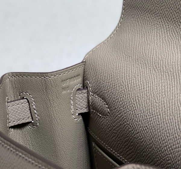 Hermès Vintage Kelly Sellier 20 bag Gris Asphalt