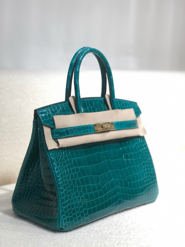 Hermes Malachite Birkin 30 in Porosus  Crocodile with Gold hardware