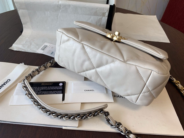 CHANEL 19 White Flap Bag