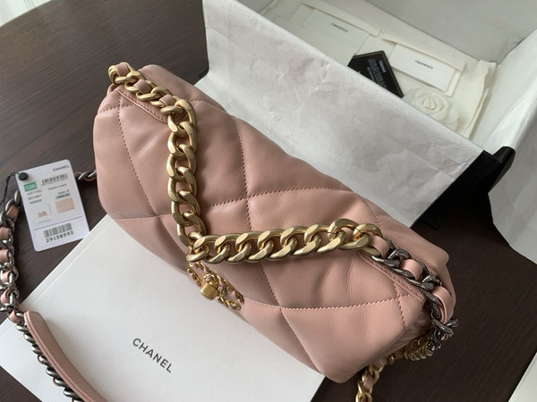 CHANEL 19 Pink Flap Bag