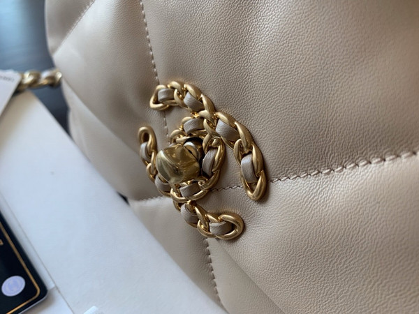 CHANEL 19 Dark Brige Bag