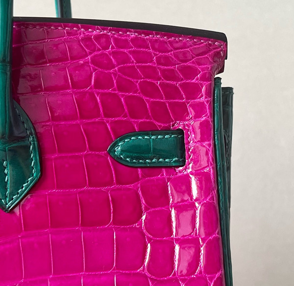 Hermes Special Order Rose Scheherazade/Vert Emerald Bi-Coloured  Birkin Bag 25cm Niloticus Crocodile Gold Hardware