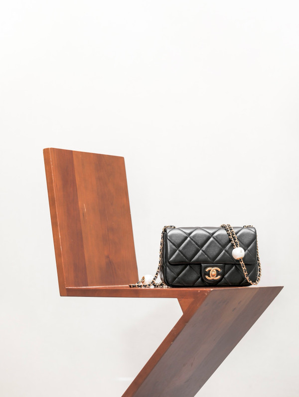 Chanel BLACK SMALL FLAP BAG with Imitation Pearls