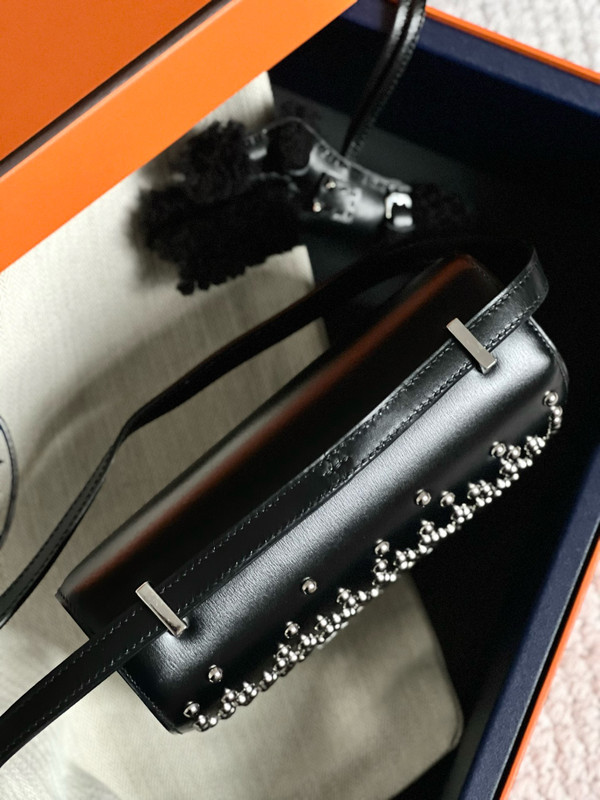 Hermès Constance 1-18 Clouté Black Box Calf Palladium Hardware
