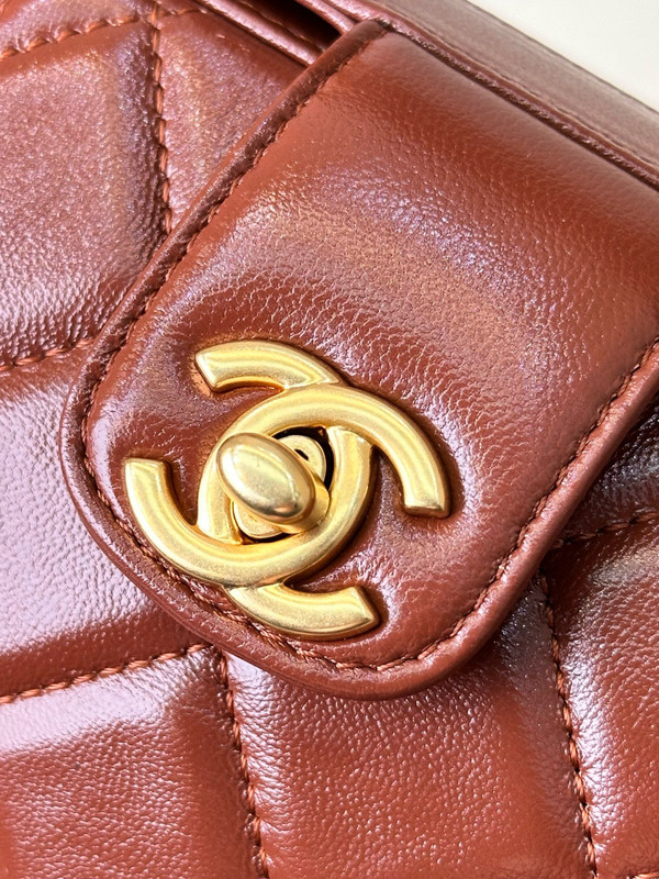 Chanel MINI BAG WITH TOP HANDLE HONEY