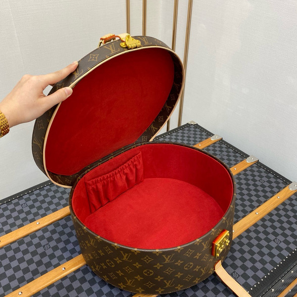 Louis Vuitton M23624 Boîte Chapeau 40