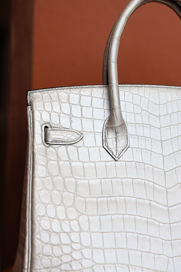 Hermes Pearl Gray Birkin 30 in Niloticus Crocodile with Palladium hardware