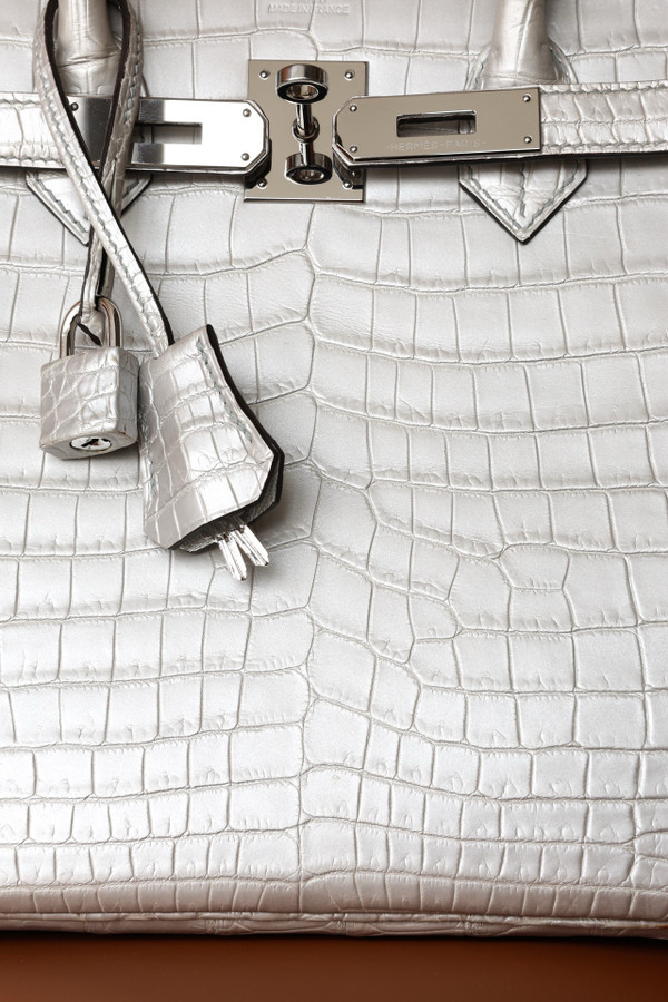 Hermes Pearl Gray Birkin 30 in Niloticus Crocodile with Palladium hardware