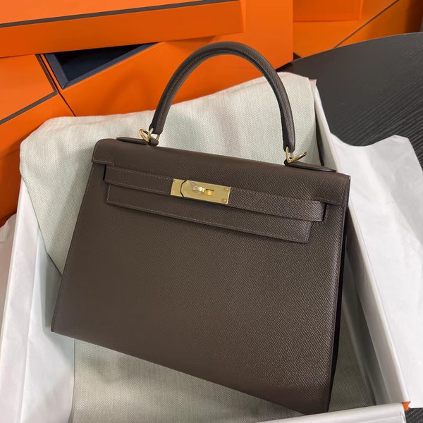 Hermes Chocolate Kelly 28 cm Epsom Gold Hardware