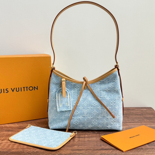 Louis Vuitton M46855 New LV Remix CarryAll MM