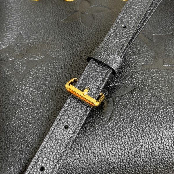 Louis Vuitton M47209 LV Bundle