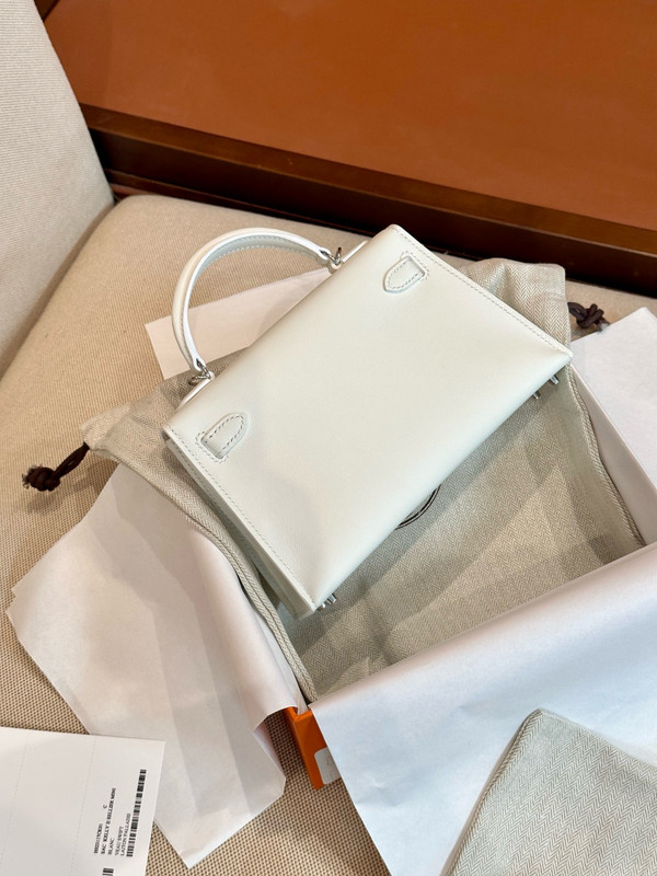 Hermès White Mini Kelly II Swift Leather Palladium hardware