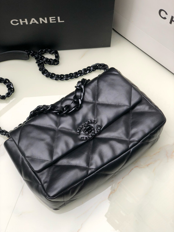 CHANEL 19 Black Bag All Black in Goatskin