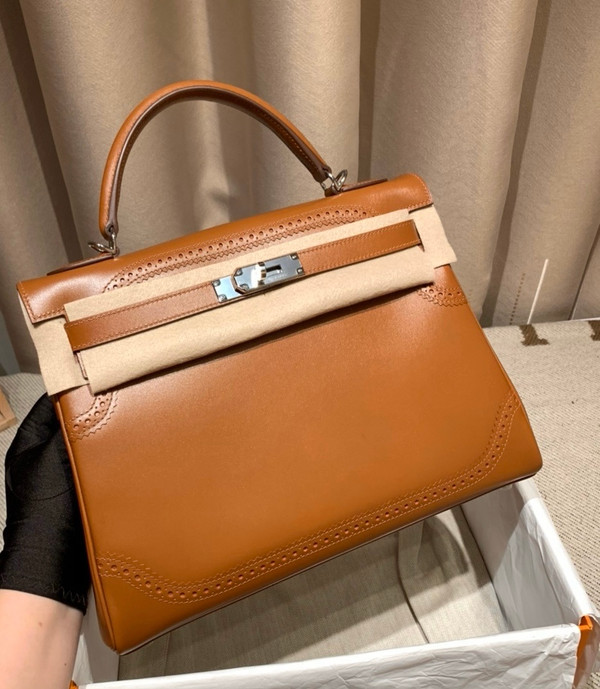 Hermes Gold Kelly 28 Lace Bag Box Leather