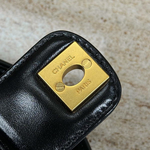  Chanel MINI BAG WITH TOP HANDLE BLACK