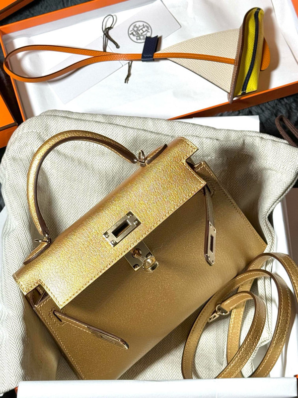 Hermès Olympic Kelly 20 Mini II Sellier Dorè Chèvre Gold Hardware