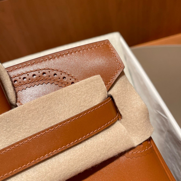 Hermes Birkin Ghillies 30 cm handbag in Gold Box Leather