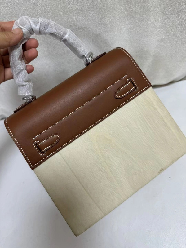 Hermès Limited Edition Fauve Barenia, Multicolor Clemence, Togo, Epsom, Madame, Tadelakt, Chèvre and Wood Kellywood Perspective Cavaliere Kelly 22 Palladium Hardware