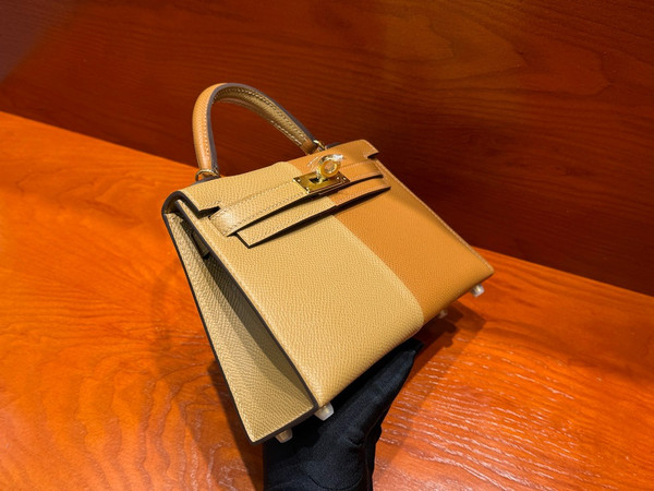 Hermes Kelly Casaque bag mini Gold/Etoupe Sellier Epsom leather Gold hardware