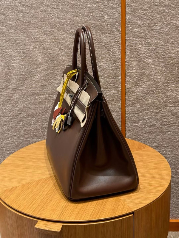 Hermes Chocolate Birkin 35 Box Calf GHW