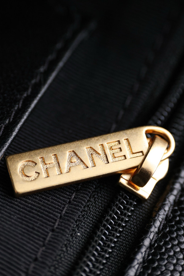Chanel Single Flap LeatherChunky Chain Small in black with gold hardware