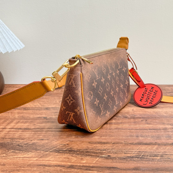Louis Vuitton M11623 Pochette Accessoire XL