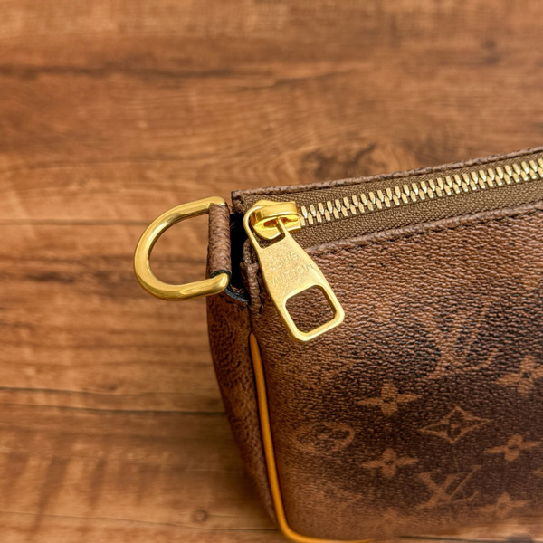 Louis Vuitton M11623 Pochette Accessoire XL