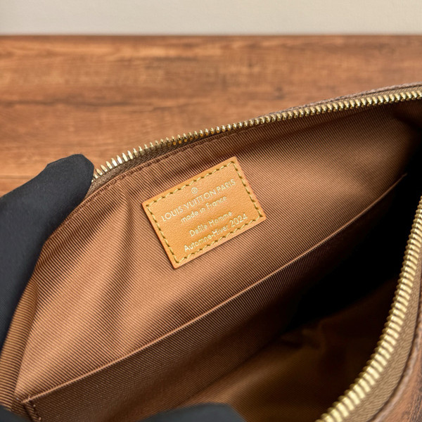 Louis Vuitton M11623 Pochette Accessoire XL