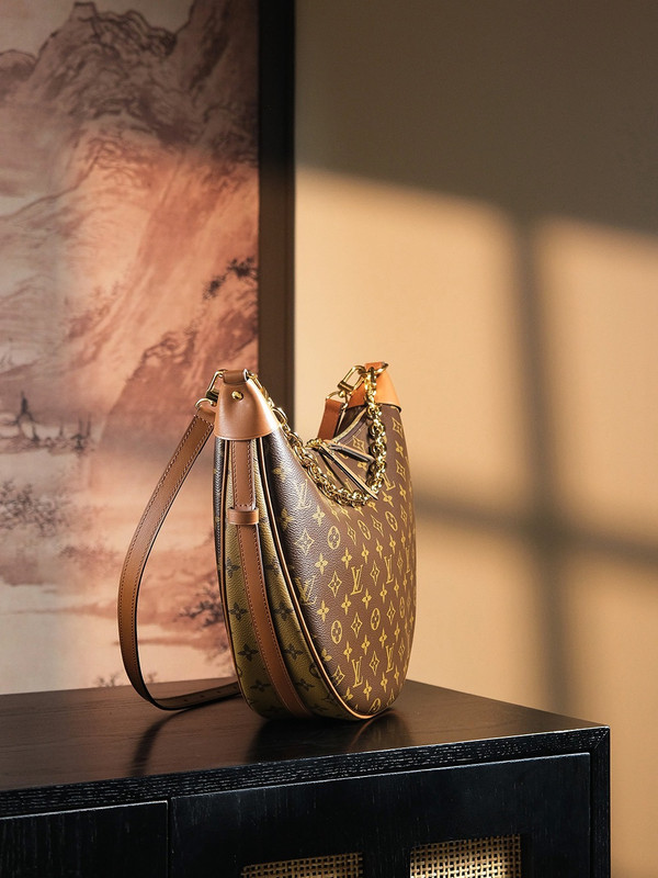 Louis Vuitton  Loop Hobo