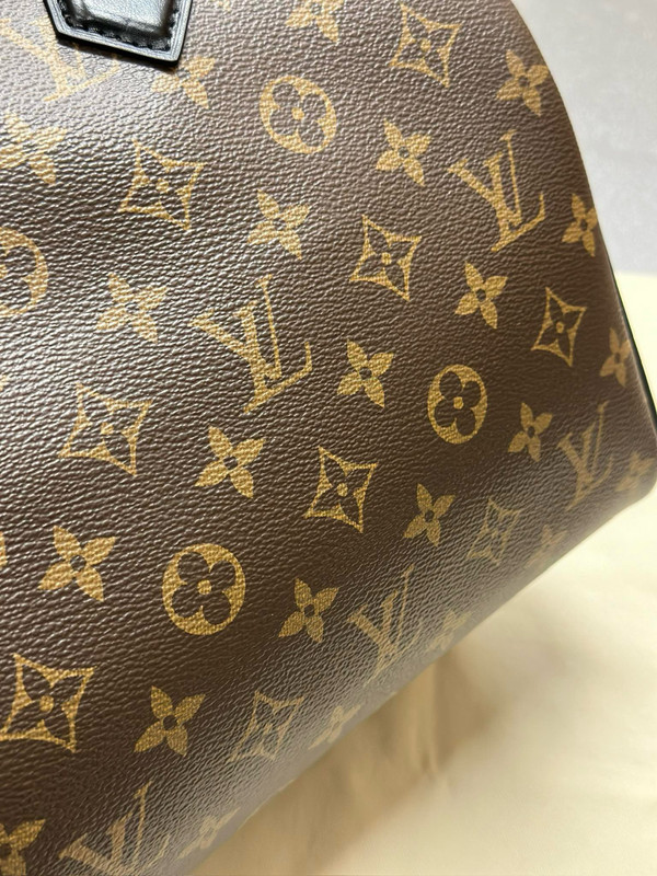 Louis Vuitton M12243 New Speedy Soft 30 Dark Bag