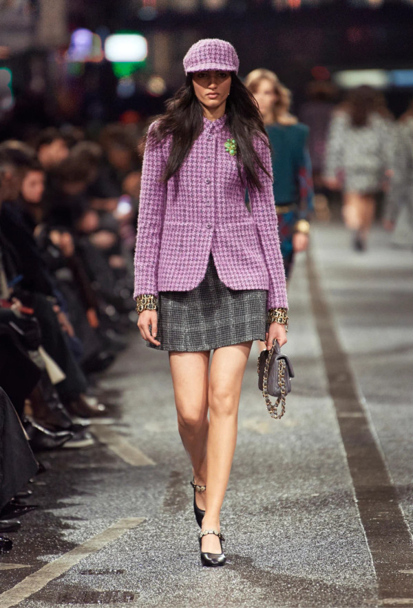 CHANEL 2023/24 MÉTIERS D’ART JACKET