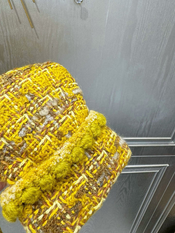 CHANEL 2023/24 MÉTIERS D’ART YELLOW COAT